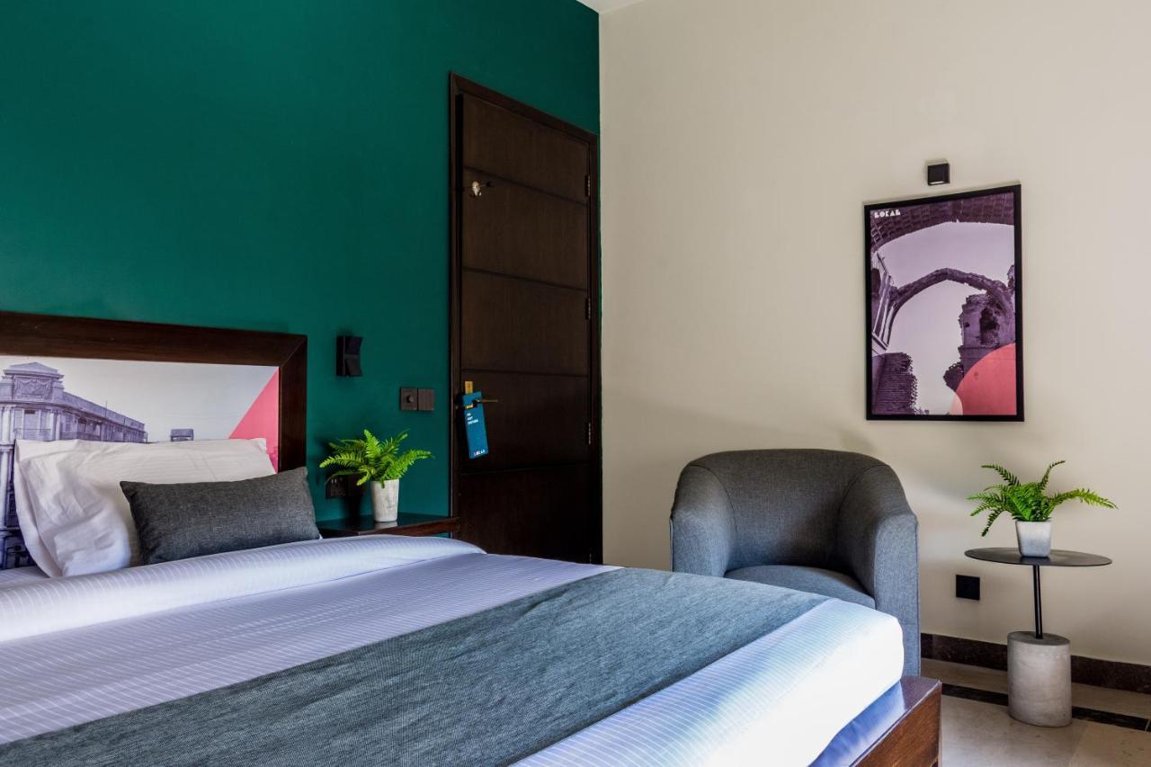 LOKAL Rooms x Shahrah-e-Faisal  Karachi Bagian luar foto