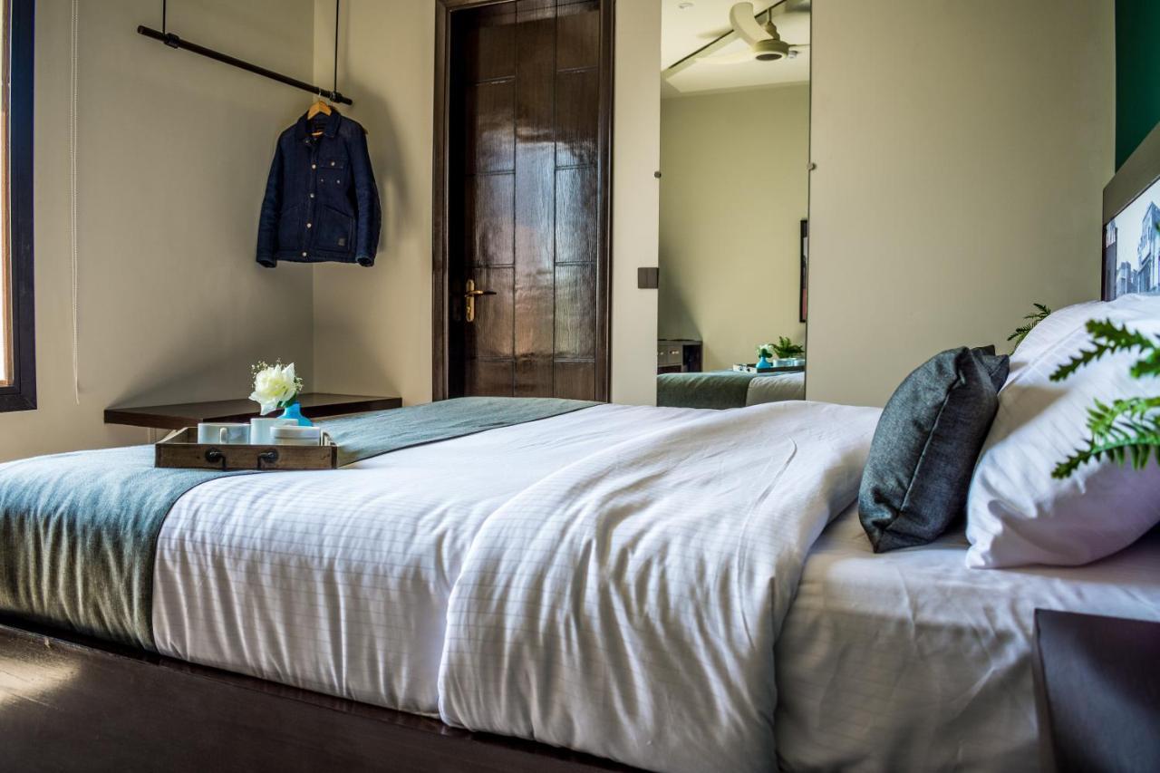 LOKAL Rooms x Shahrah-e-Faisal  Karachi Bagian luar foto