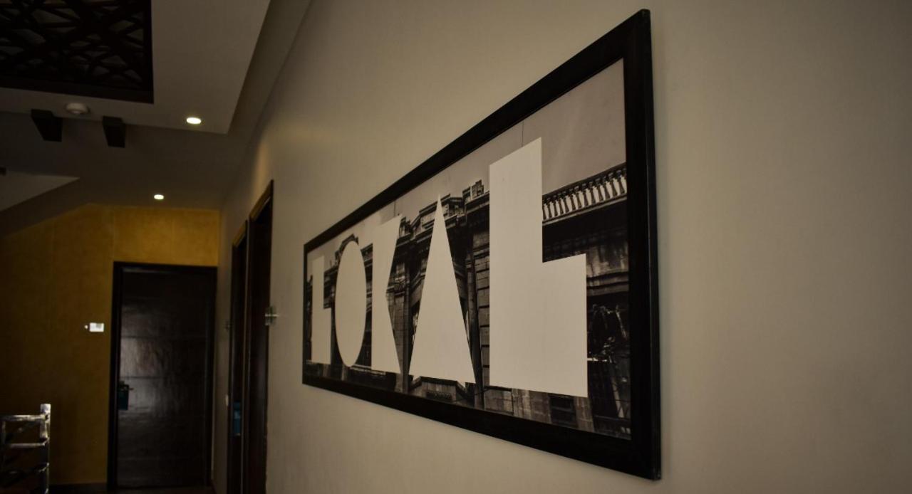 LOKAL Rooms x Shahrah-e-Faisal  Karachi Bagian luar foto